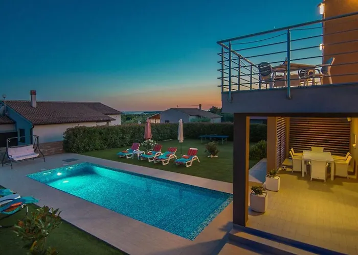 Stefanja Modern Retreat Villa